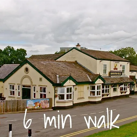2 The Mews Villa Winsford  Exterior photo