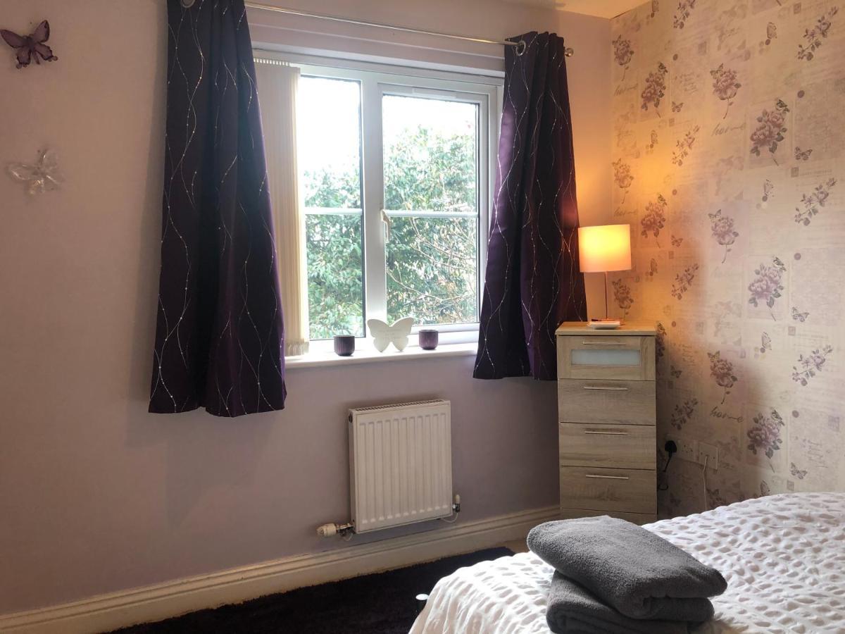 2 The Mews * Winsford (Cheshire)